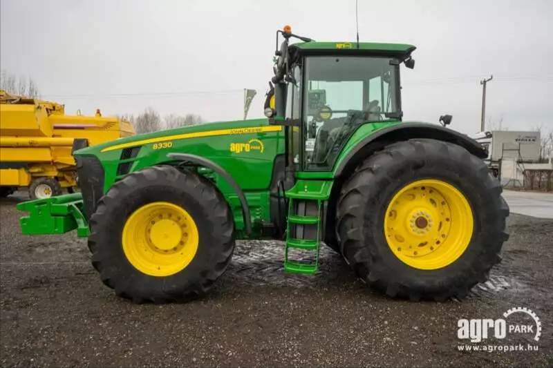 John Deere 8330 Ils