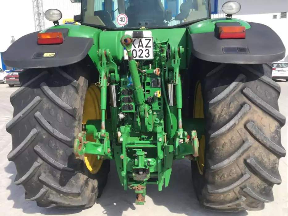 John Deere 7730