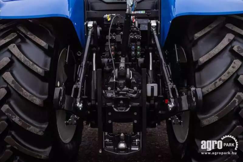 New Holland T7.245