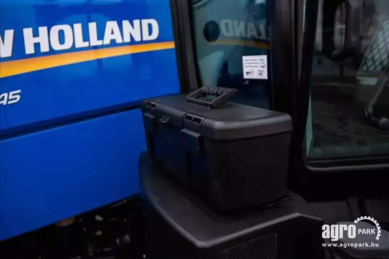 New Holland T7.245