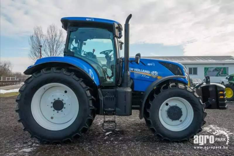 New Holland T7.245
