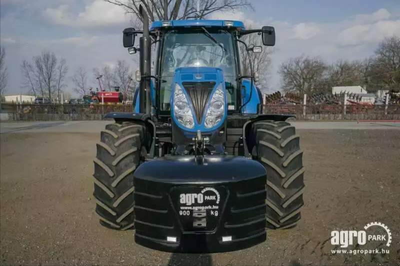 New Holland T6090